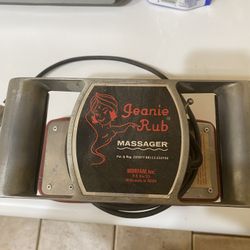 Geanie Rub Massager