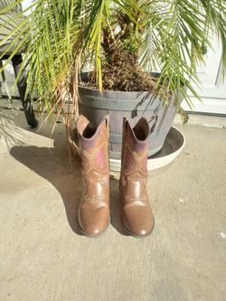 Boots For Girls