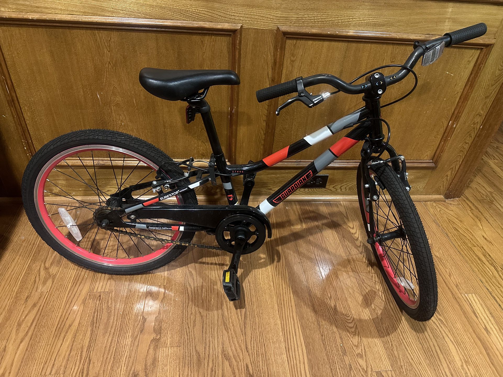 [A] $100 Kids GUARDIAN 20 Inch Bike 