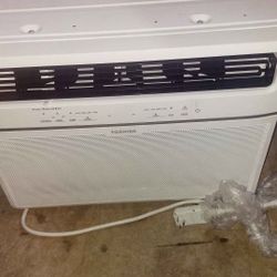 TOSHIBA AIR CONDITION BRAND NEW 
