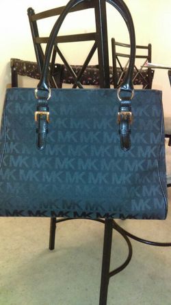 Authentic Blk MK Tote.