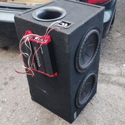 2-12 Kickers Subwoofer And Amp 