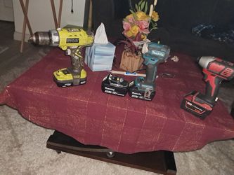 Milwaukee Impact Driver +