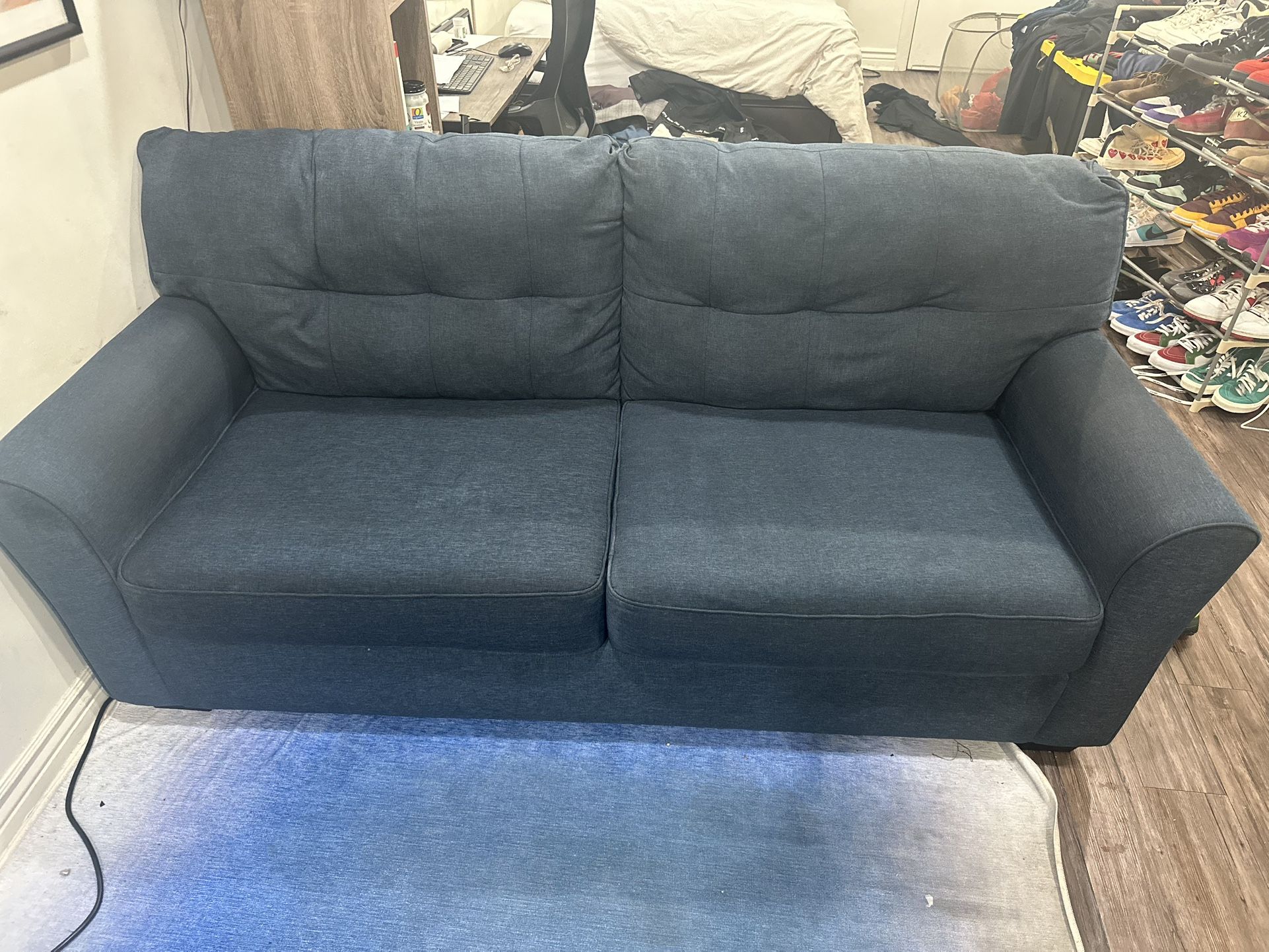 75” Blue Pull-Out Couch – Great for Small Spaces (buyer Will Pick Up From K-Town)