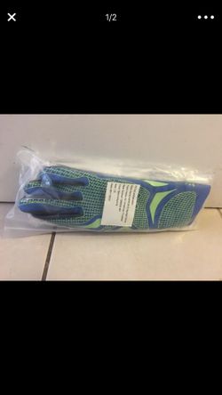 Motorcycle “Under Armor” Gloves