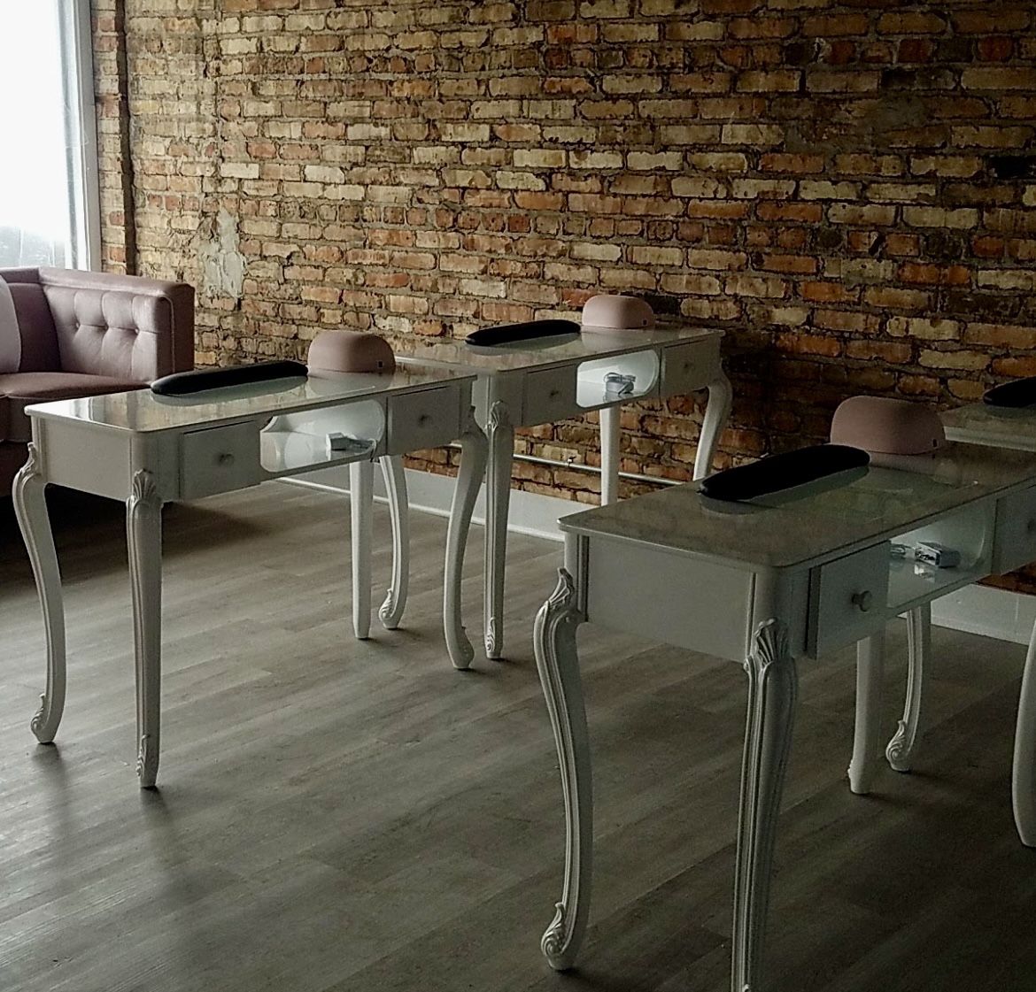 Venice Manicure table- Side Table