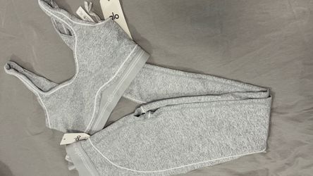 Gray Yoga black leggings and sports bra set size medium
