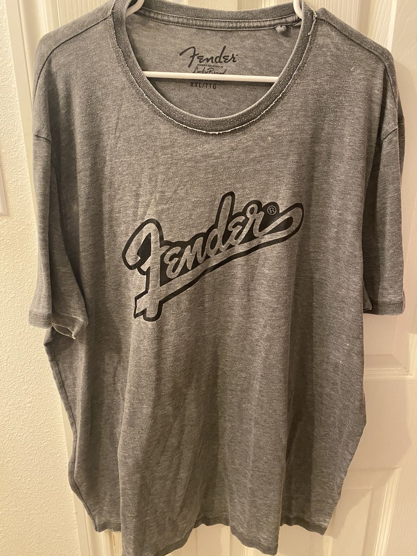 Fender Mens XXL TShirt Short Sleeve Crewneck Retro Graphics Tee