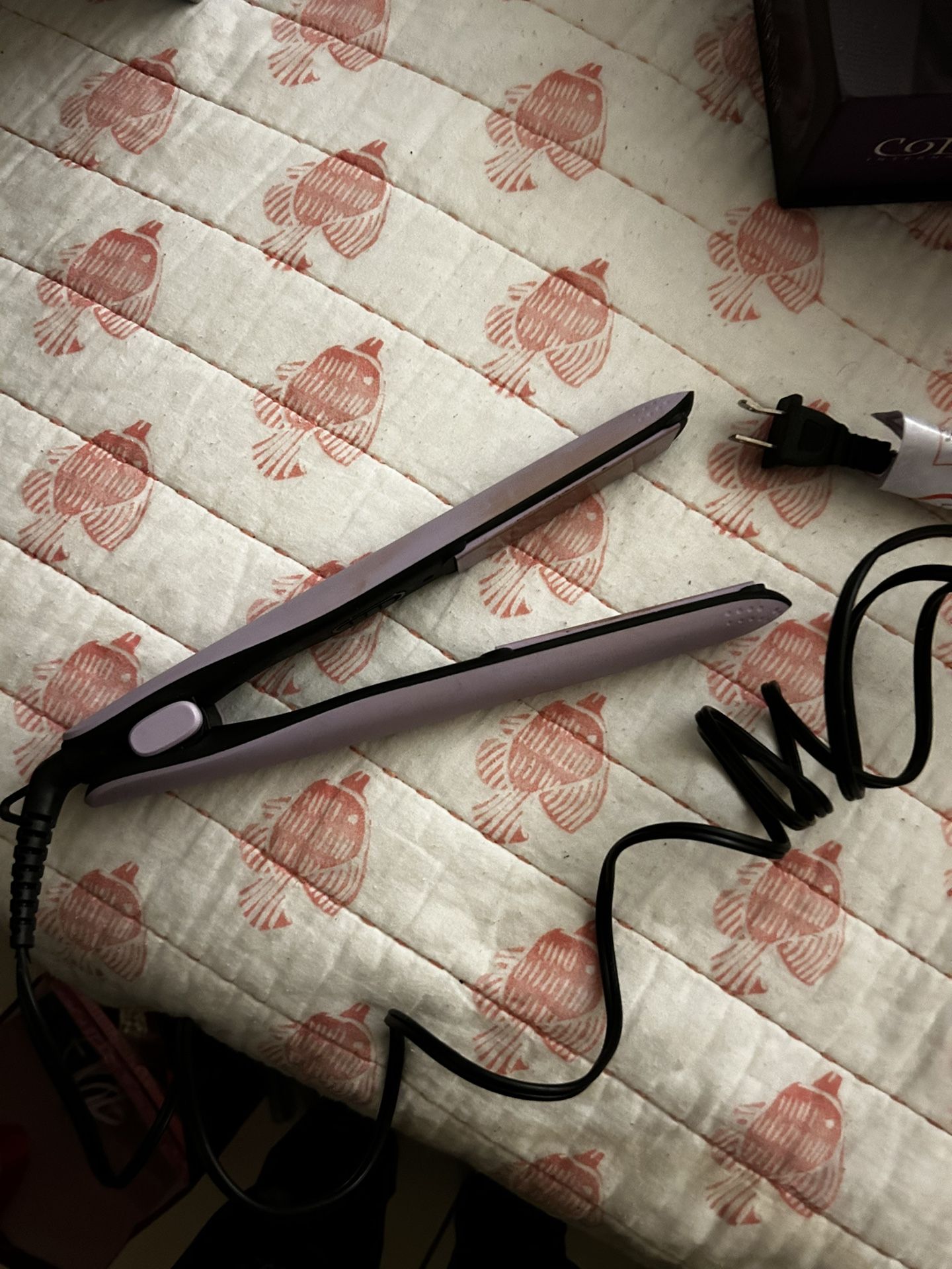 Hair straightener 