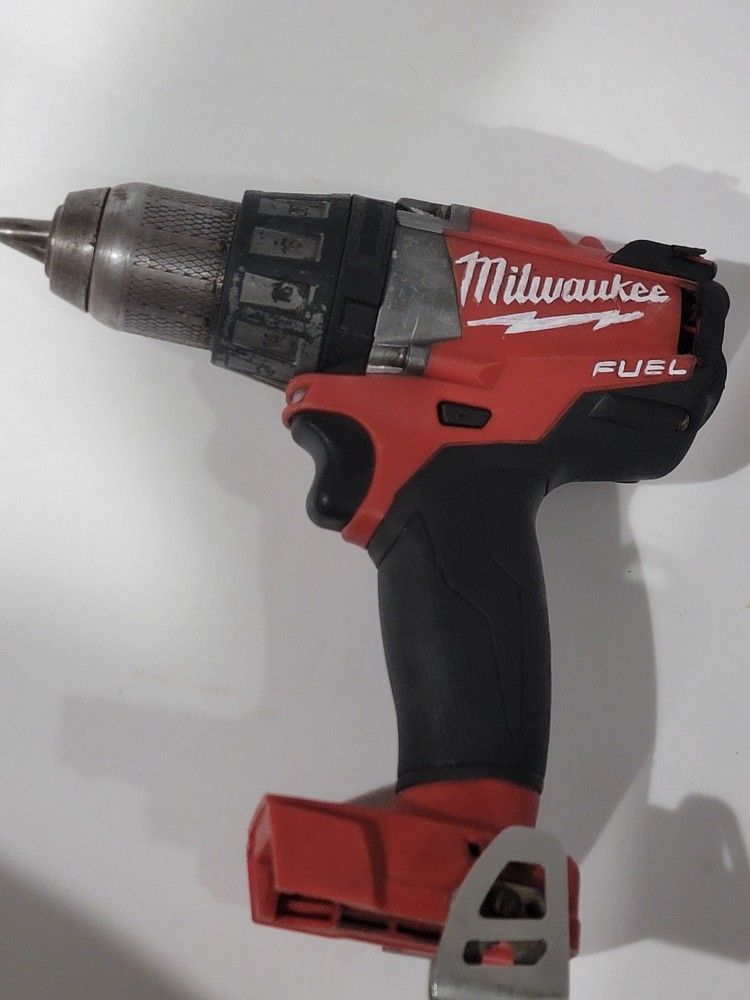 Milwaukee M18 FUEL Drill Driver 18v
