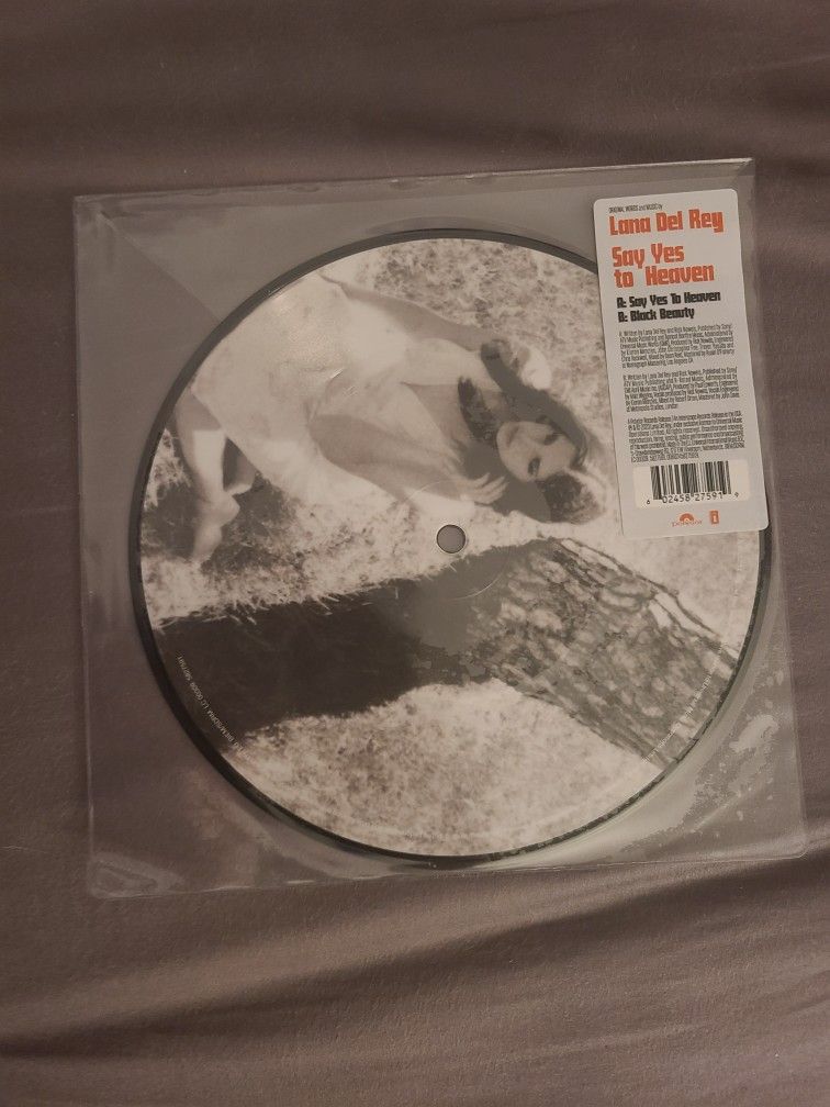 Lana Del Rey Pictures Disc