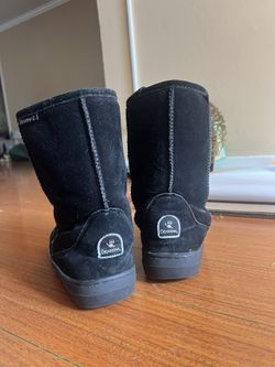Black Bearpaw boots 