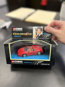 Corgi Classics 92978 James Bond Ferrari 355 Goldeneye Boxed