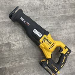 Dewalt Reciprocating Saw With Battery