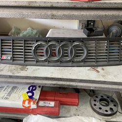 2001 Audi S4 Grill