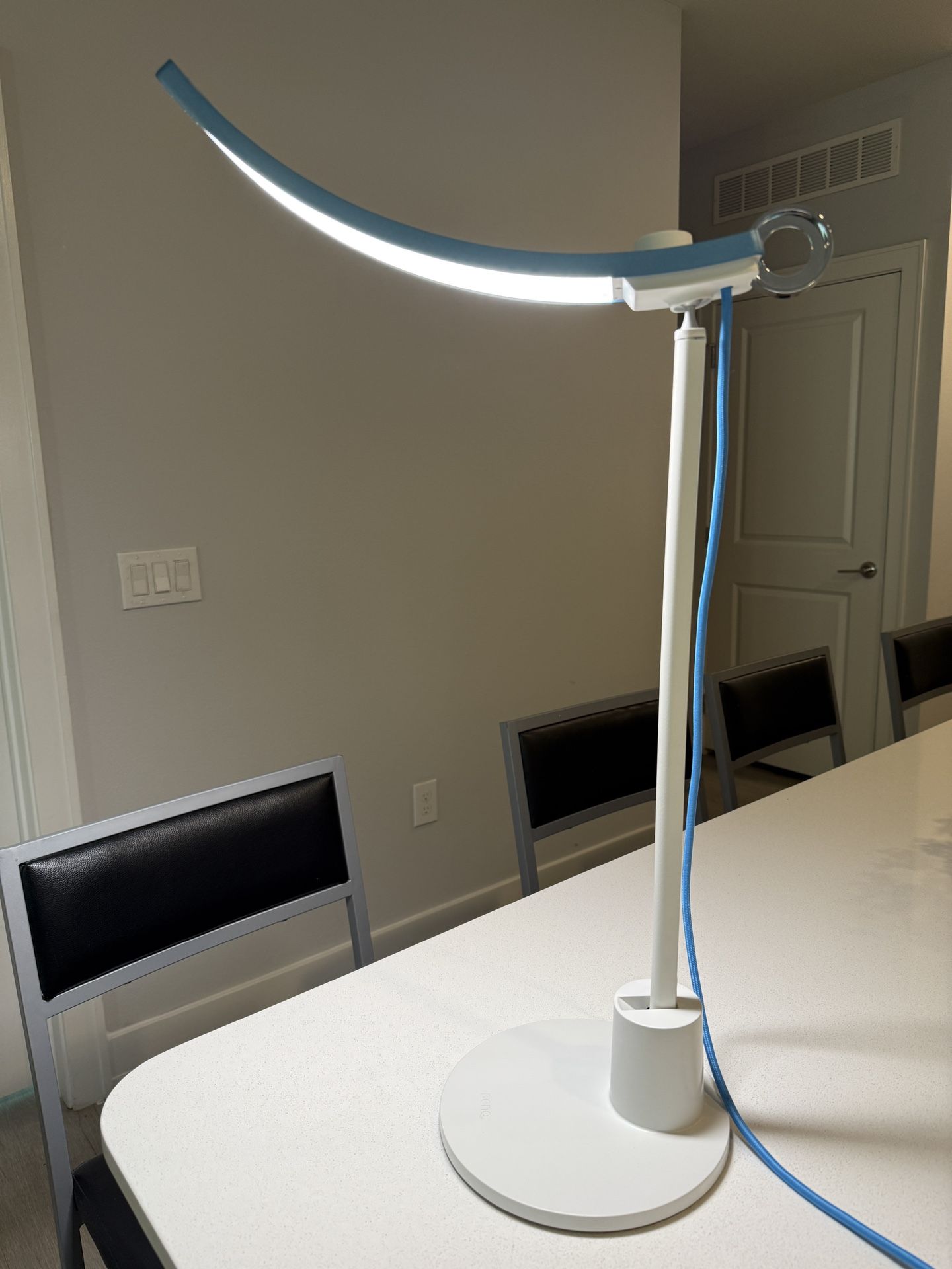 Pro-Level Eye-Care BenQ Genie Desk Lamp (Like New)