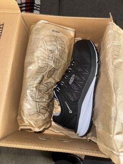 Steal toe shoes