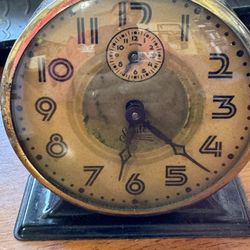 Bintage 1930’s ingraham salute alarm Clock