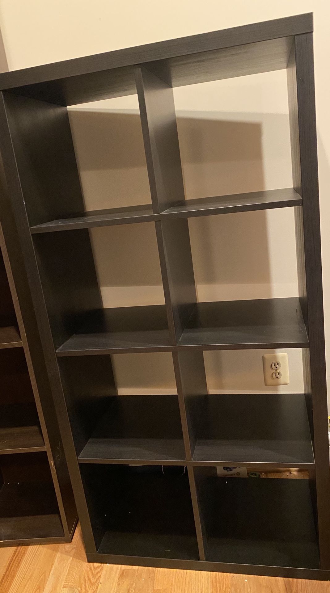 bookshelf