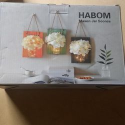 Habom Mason Jar Sconce Home Wall Decor, Rustic Hanging Jar Sconce Wall decoration.