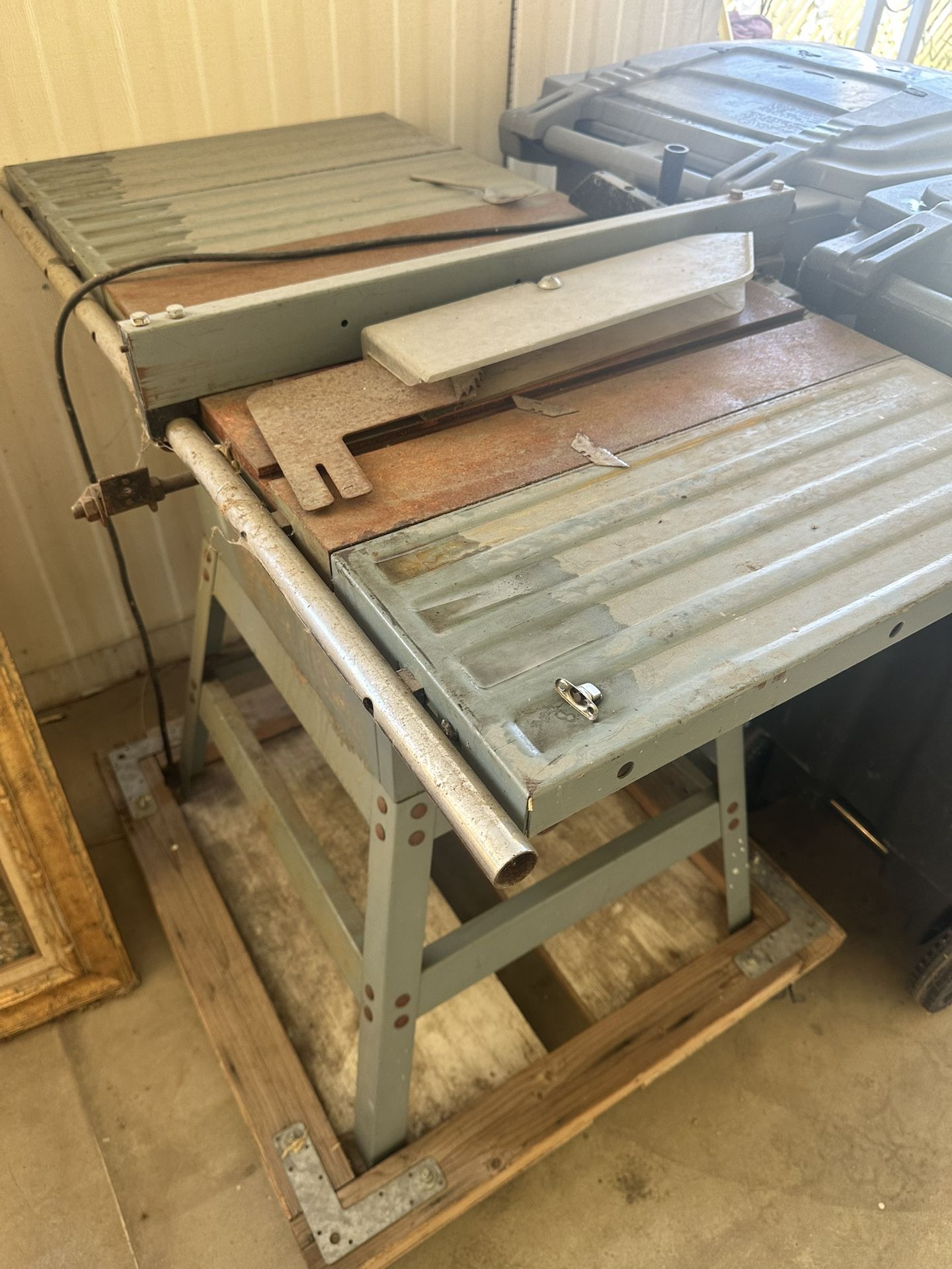 Table Saw