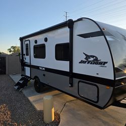2024 Jayco Light 19.5