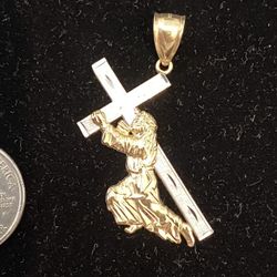 Beautiful 10kt Gold Cross Charm Pendant Yellow & White Gold