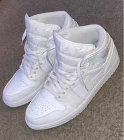 Air Jordan 1 Mid White Sneakers