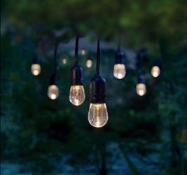 Outdoor String Light with Color Changing Bulbs 24 ft Int