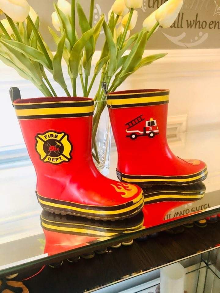 Toddler rain boots