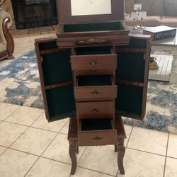 Jewelry Box 