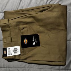 Khaki loose fit dickies