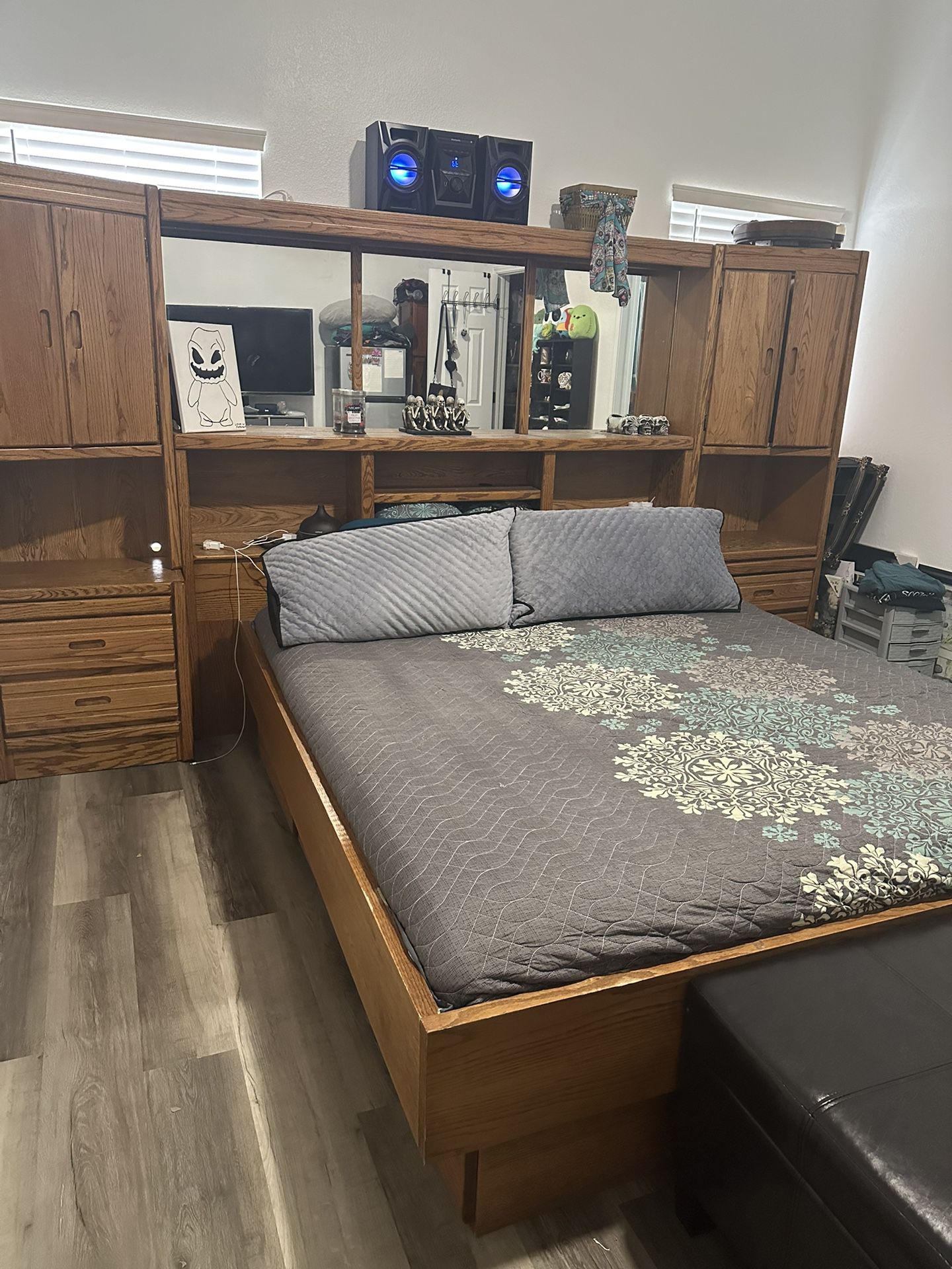 Solid Wood Bed California King ( Mattress Not Included )
