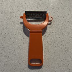 Vegetable grater spiralizer