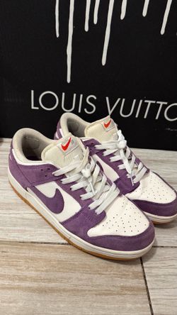 Nike dunk low size 9.5