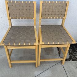 Set Of Chairs 