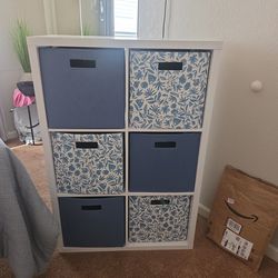 Cubby storage
