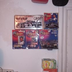 NASCAR Winners Circle Dale Earnhardt Senior Limited Edition Collectibles.