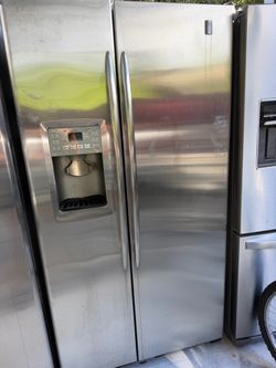 GE Stainless Steel Side-by-Side Refrigerator