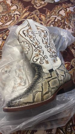 Botas Nuevas De Mujer En Venta Size 6