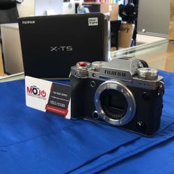 Fujifilm Camera X-T5 40mp Body Only Pre Owned 