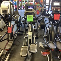 NordicTrack Commercial 9.9 Elliptical Cross Trainer With Power Incline And iFit Touchscreen Like New