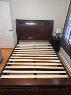 Queen Size Dark Wood Sleigh Bed Frame w/ Storage Drawers