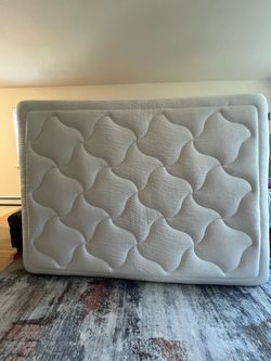 ZINUS 10 Inch Cloud Memory Foam Mattress, Queen