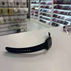 Apple Watch Series 8 45 MM 229$