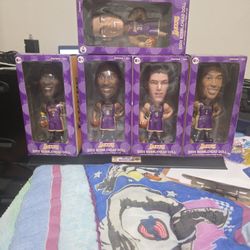 Lakers Bobblehead roster 