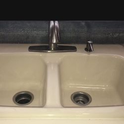  Kitchen Sink 