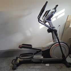 Better Than Gym Quality Elliptical Machine