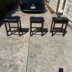 3 Bar Stools 