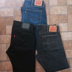 BRAND NEW WITHOUT TAGS/MEN'S LEVI'S/SIZES 36W X 32L/38W X 30L